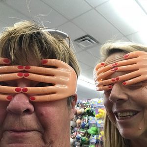 Meet your Posher, Carla